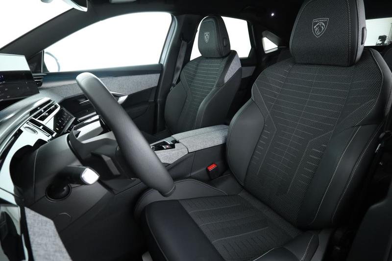 Peugeot 3008 1.2 Hybrid Gt e-Dcs6 136 ch