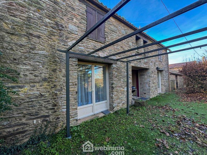 Maison - 692 m² - 21 pièces