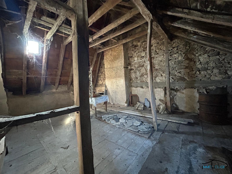 Maison ancienne - 140 m² - 6 pièces