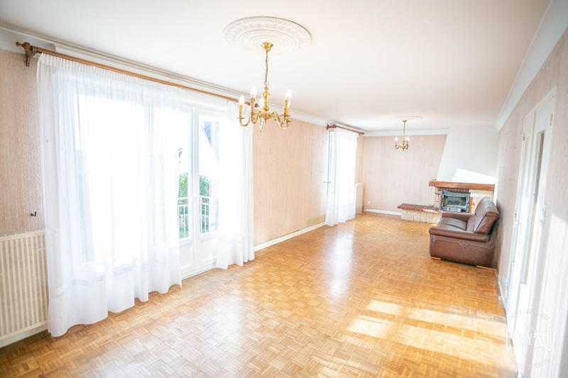 Maison - 120 m² - 6 pièces