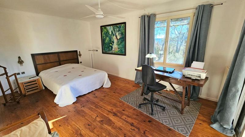 Villa - 225 m² - 7 pièces