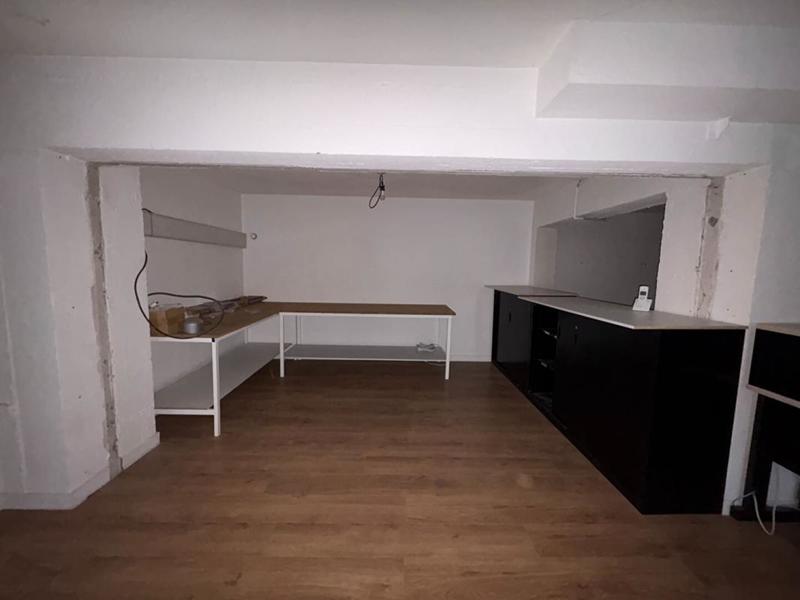 Local commercial - 97 m² - 2 pièces