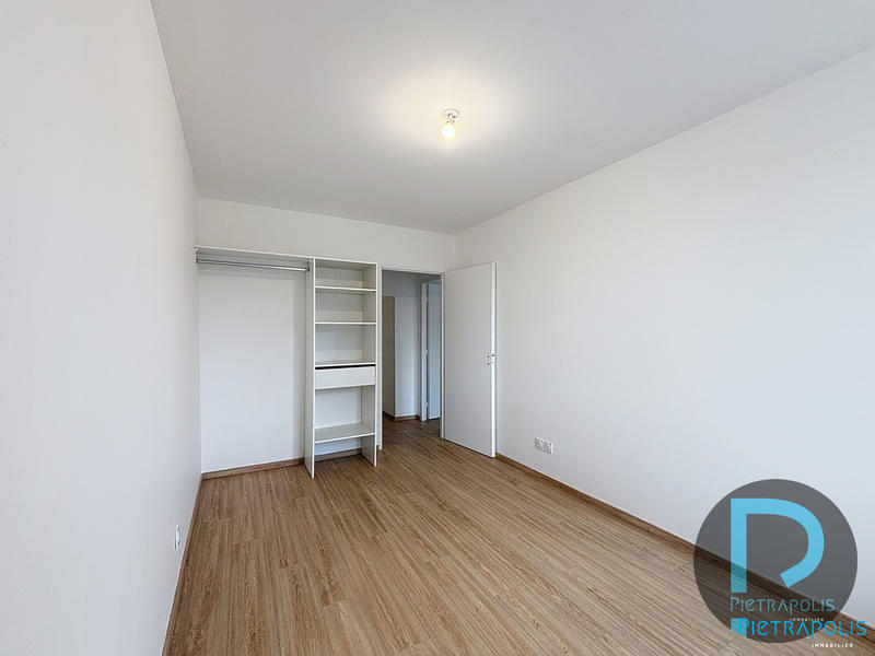 Duplex - 104 m² - 5 pièces
