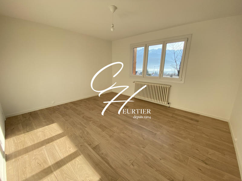 Maison - 151 m² - 6 pièces