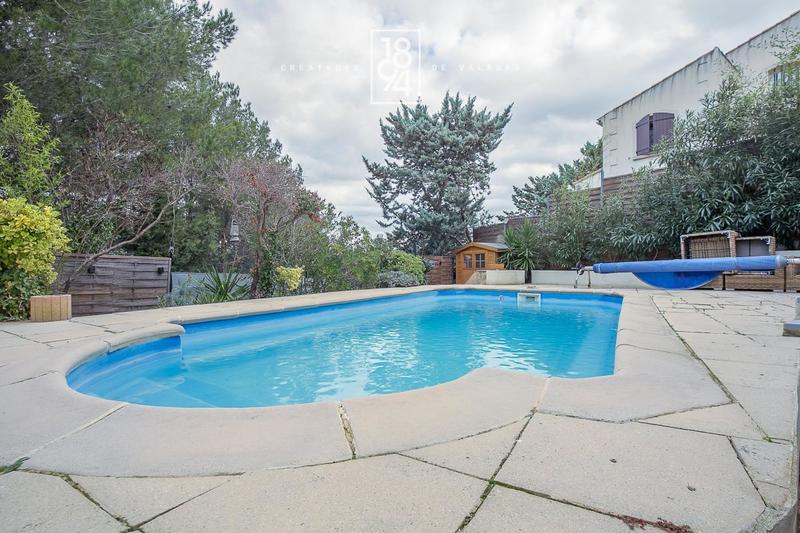 Appartement - 130 m² - 5 pièces