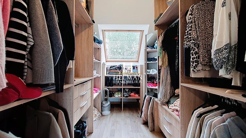 Villa - 179 m² - 6 pièces