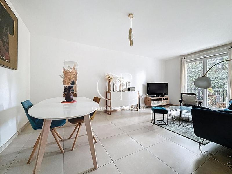 Appartement - 50 m² - 2 pièces