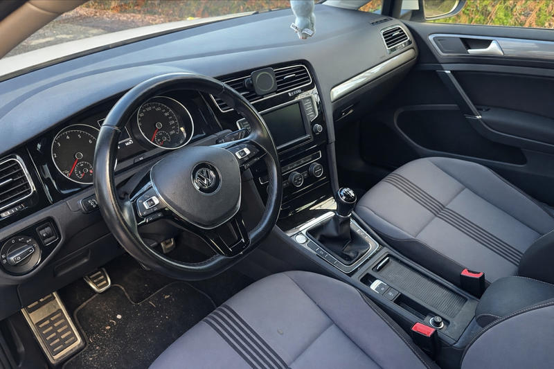 Volkswagen Golf 1.4 Tsi 125 Allstar - 5 places