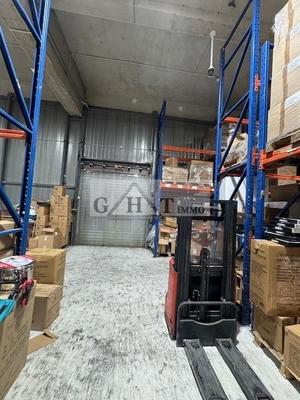 Entrepôt - 400 m²