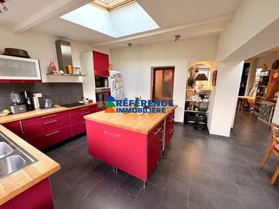 Maison - 138 m² - 5 pièces