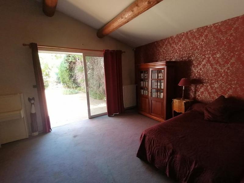 Maison - 328 m² - 7 pièces