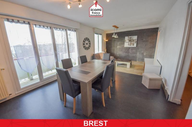 Appartement - 77 m² - 5 pièces