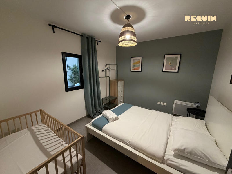 Appartement - 96 m² - 6 pièces