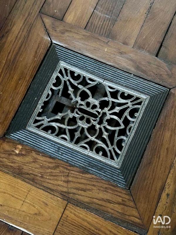 Maison - 176 m² - 10 pièces