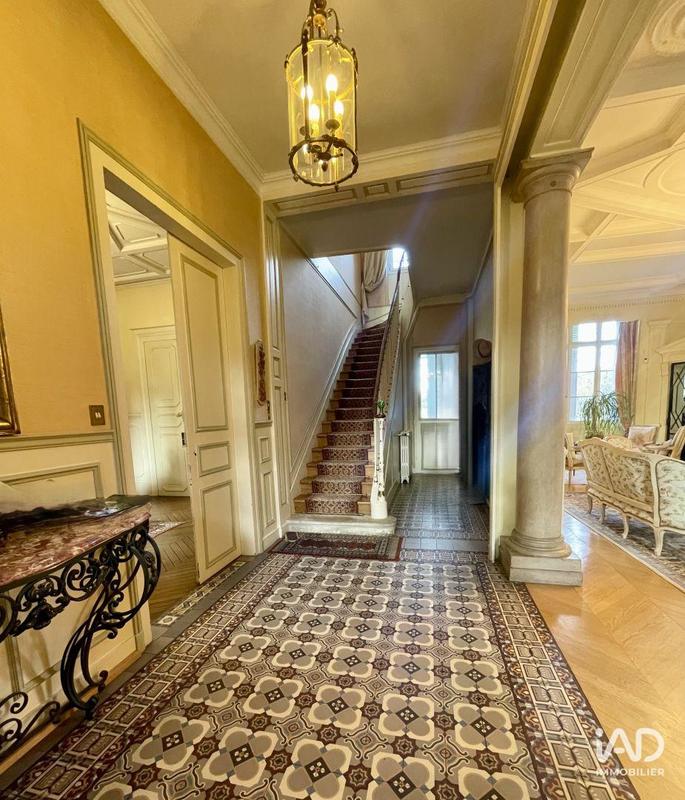 Château - 350 m² - 10 pièces