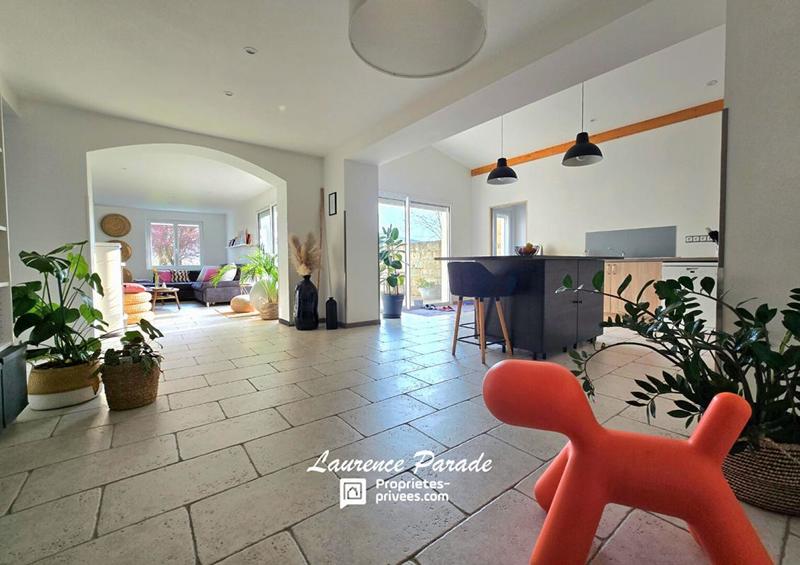 Maison - 162 m² - 7 pièces