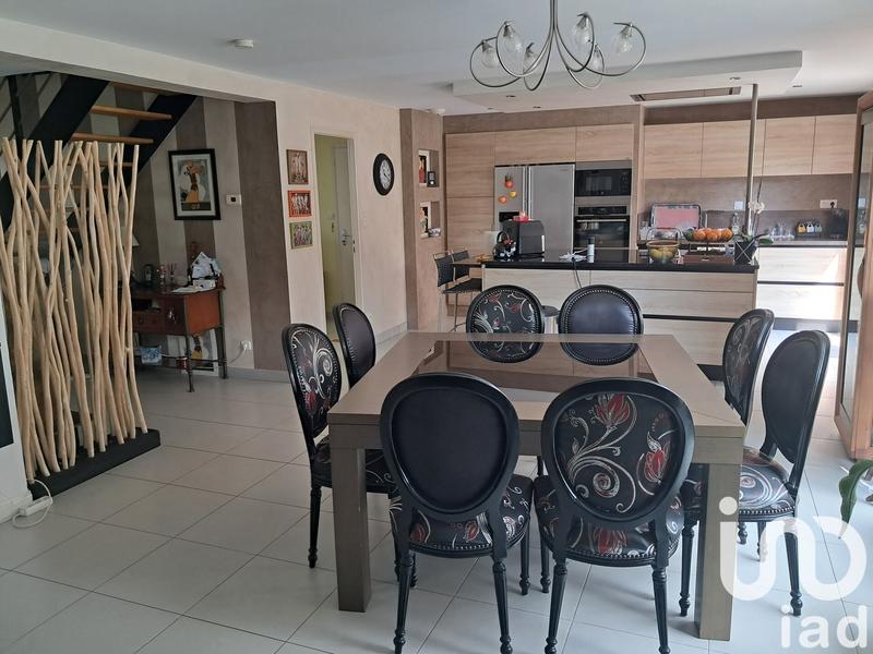 Maison de maîtres - 169 m² - 7 pièces