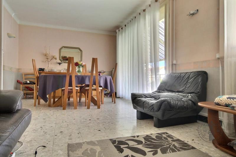 Maison - 170 m² - 8 pièces