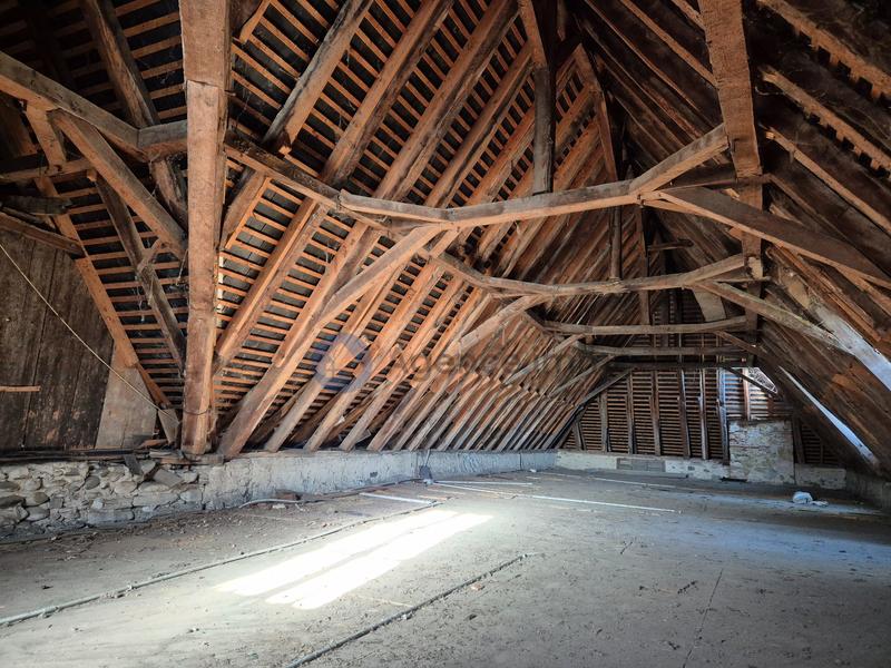 Maison ancienne - 279 m² - 8 pièces