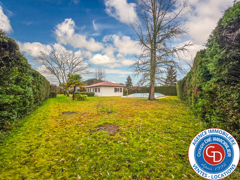 Maison - 120 m² - 6 pièces