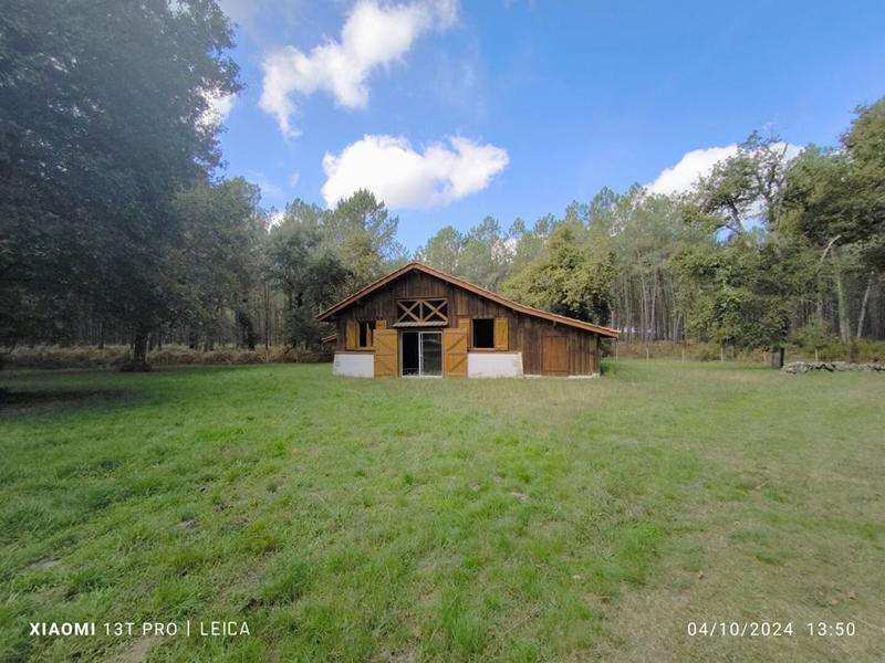 Maison - 283 m² - 7 pièces