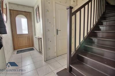 Maison traditionnelle - 94 m² - 5 pièces