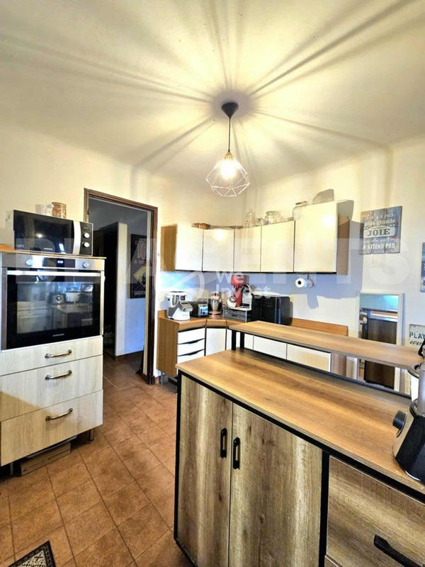 Maison - 150 m² - 7 pièces