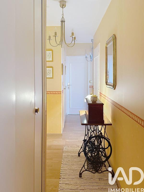 Appartement - 80 m² - 4 pièces