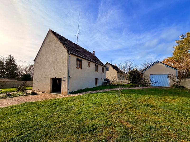 Maison - 86 m² - 6 pièces