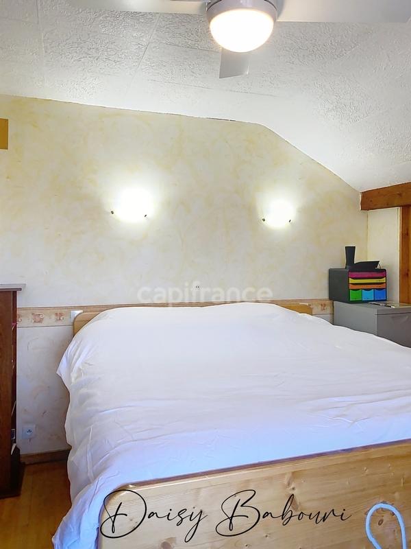 Appartement - 105 m² - 3 pièces