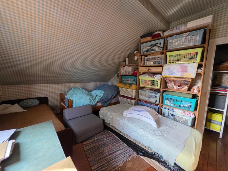 Maison - 170 m² - 9 pièces