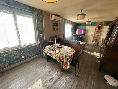 Maison - 74 m² - 4 pièces