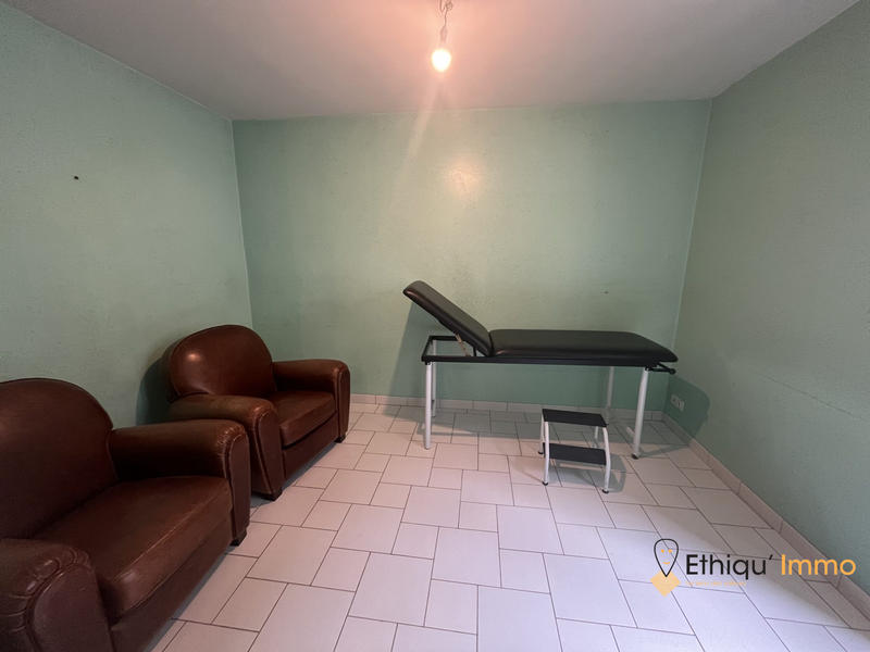 Maison - 314 m² - 10 pièces