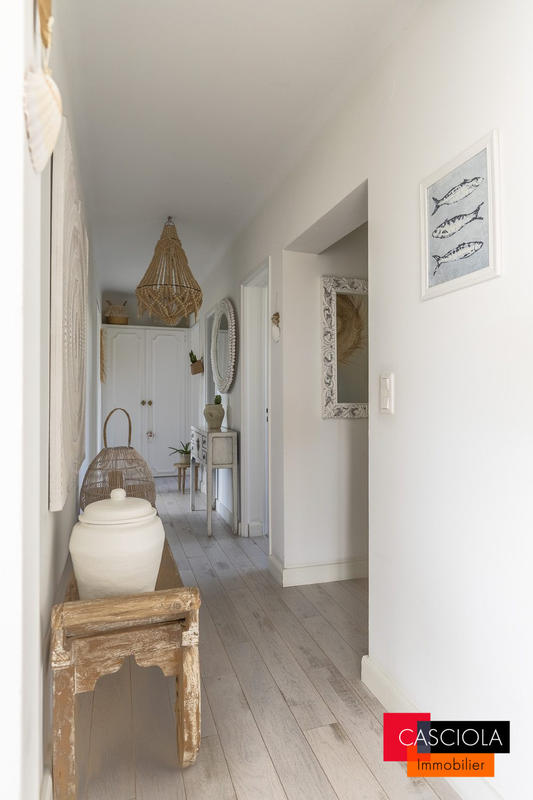 Maison - 133 m² - 6 pièces