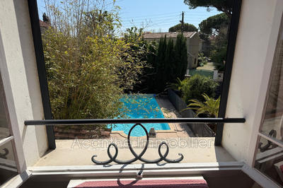 Maison - 272 m² - 6 pièces