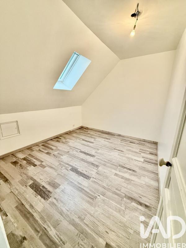 Maison - 200 m² - 7 pièces