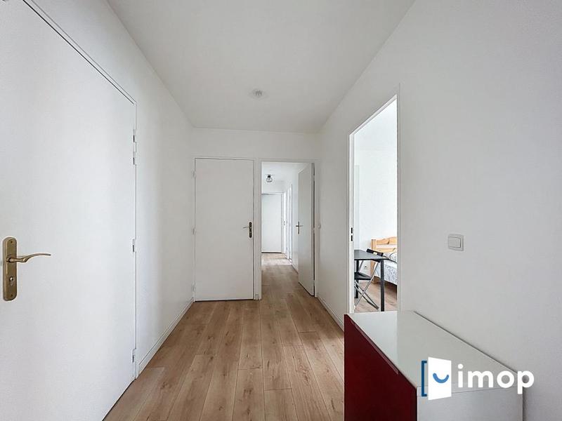 Appartement - 82 m² - 4 pièces