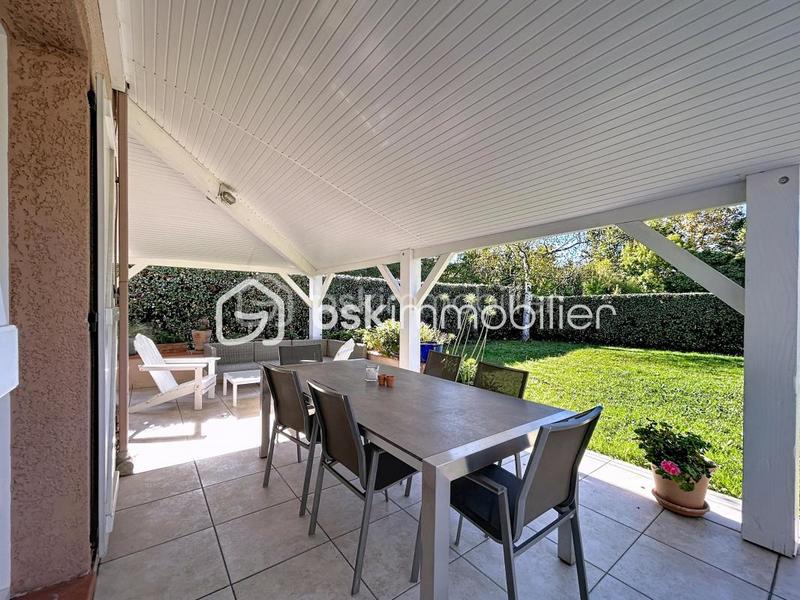 Maison - 138 m² - 6 pièces