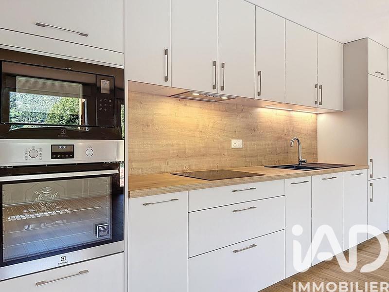 Appartement - 80 m² - 3 pièces