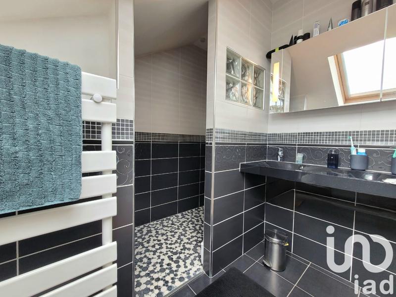 Maison - 152 m² - 7 pièces