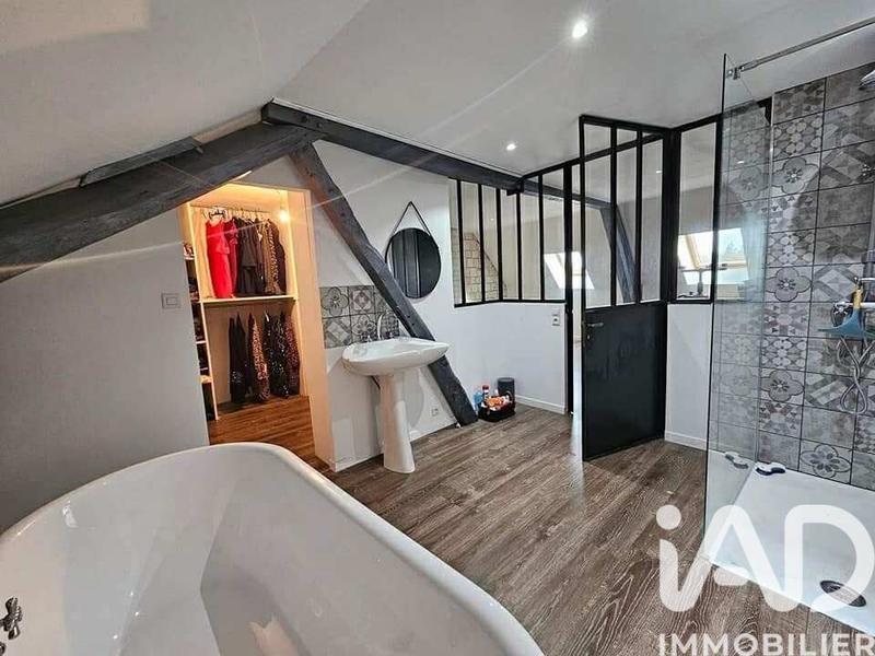 Maison de ville - 160 m² - 7 pièces