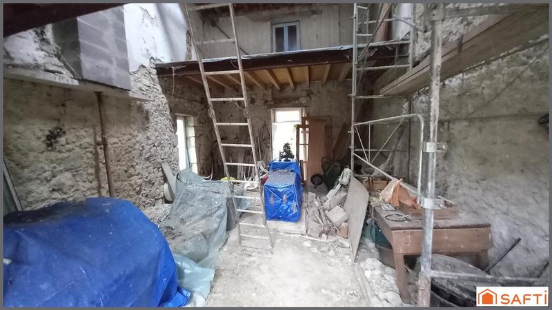 Maison - 90 m² - 1 pièce