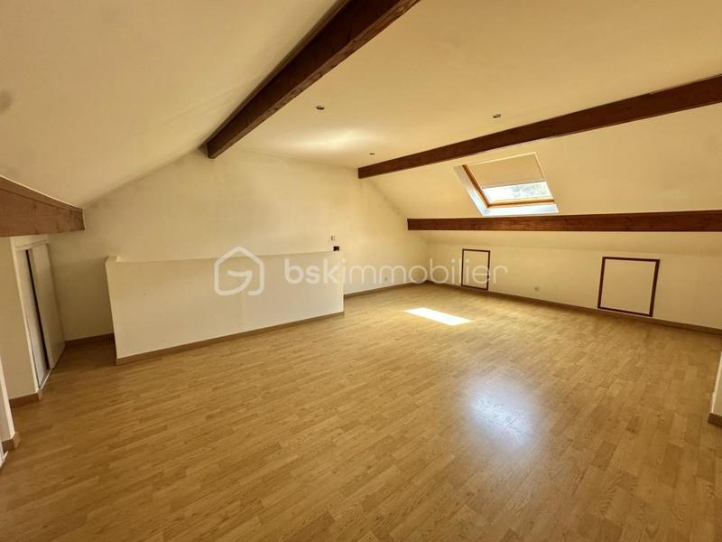 Maison - 106 m² - 6 pièces