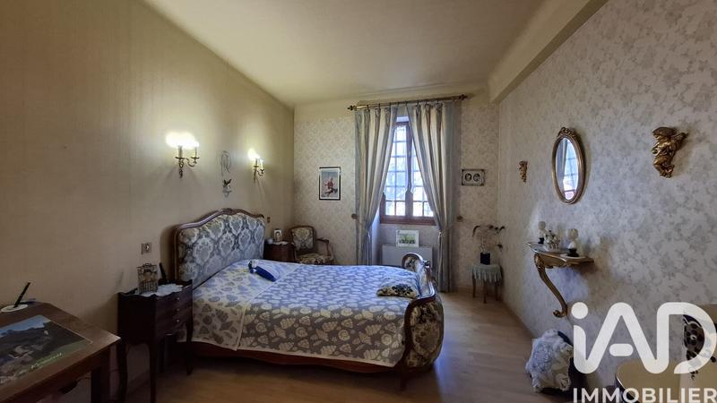 Maison de village - 199 m² - 5 pièces