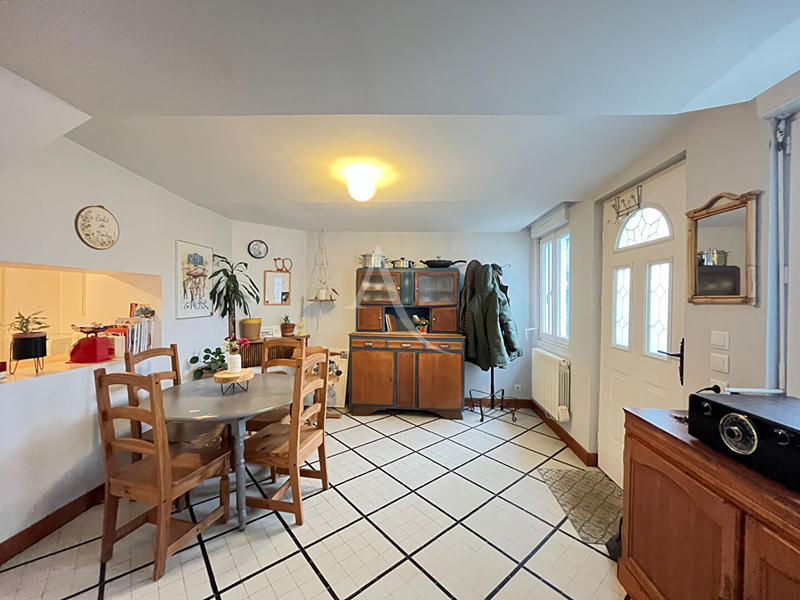 Maison - 88 m² - 4 pièces