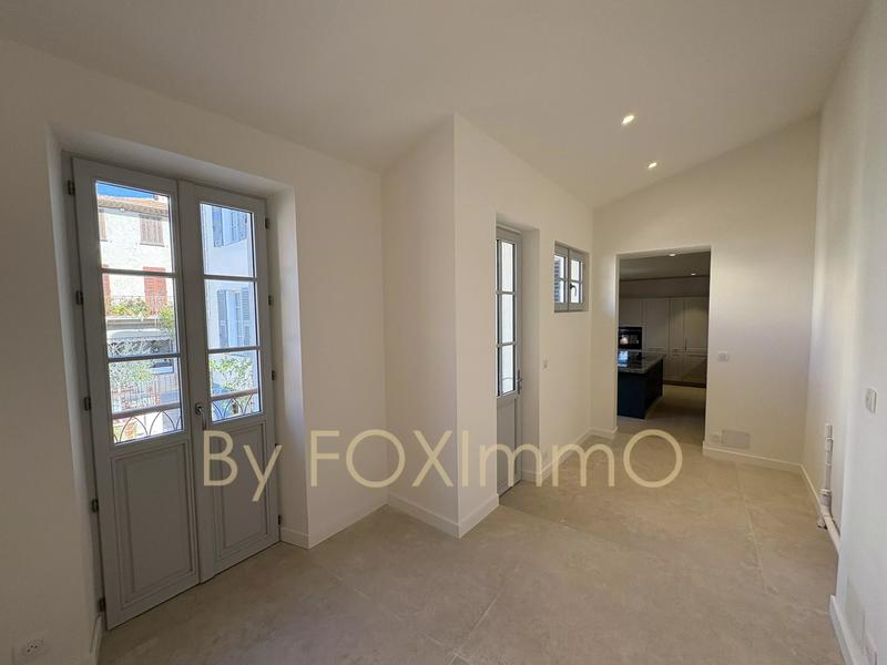 Maison de village - 209 m² - 8 pièces