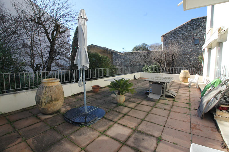 Appartement - 190 m² - 4 pièces