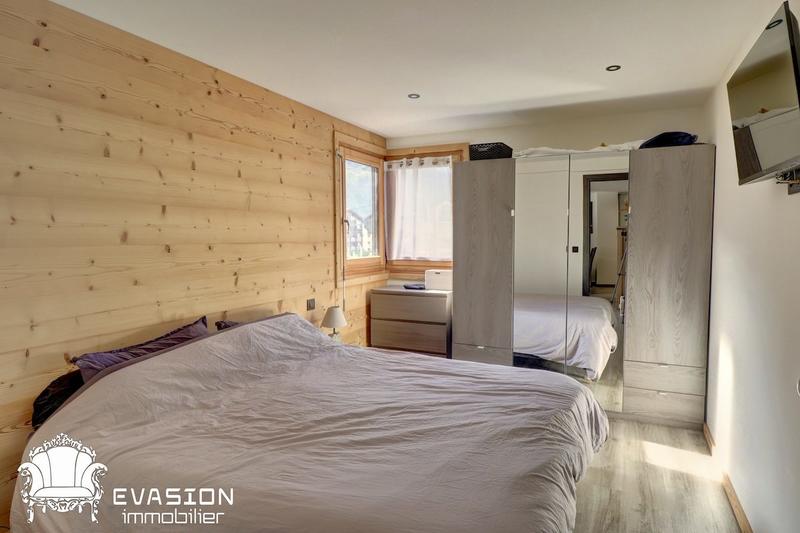 Appartement - 83 m² - 4 pièces