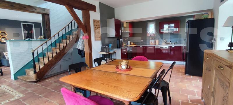 Maison - 110 m² - 6 pièces