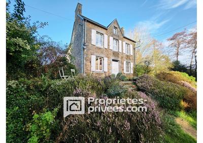 Propriété - 155 m² - 7 pièces